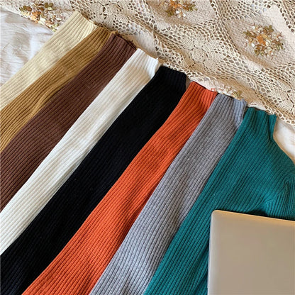 IVORY Minimal Sweater