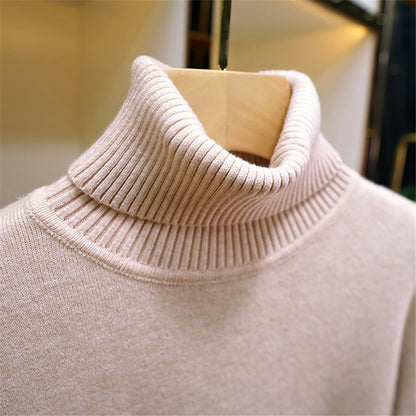 SIENNA Refined Turtleneck