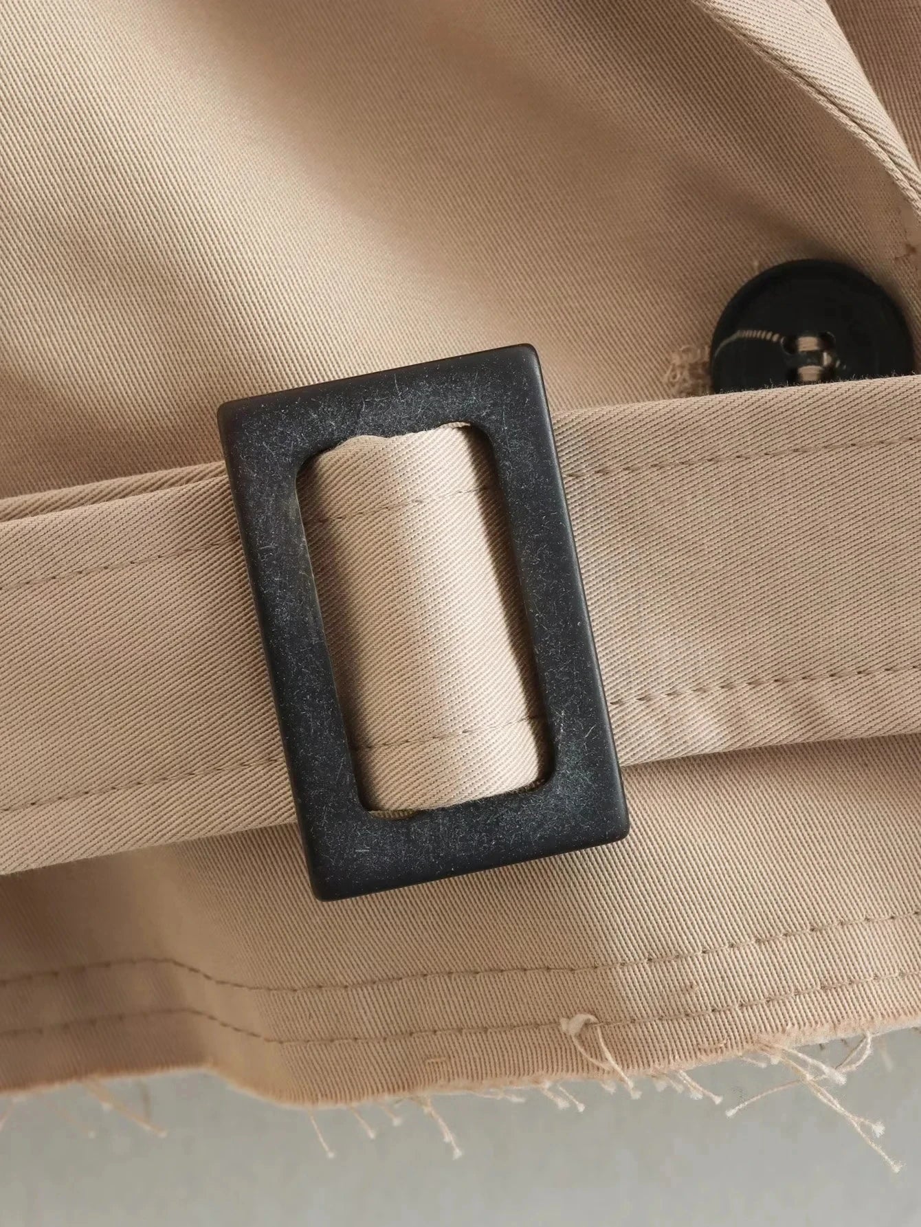 MAREN Belted Cropped Trench