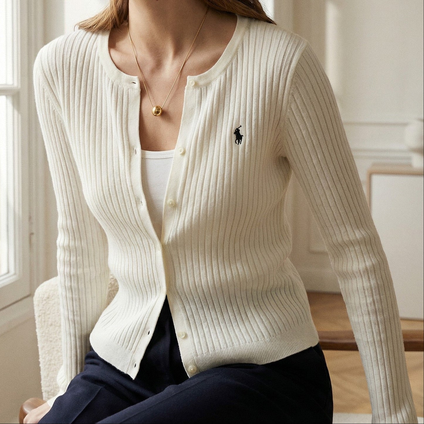 LUNE Knit Sleeve Sweater